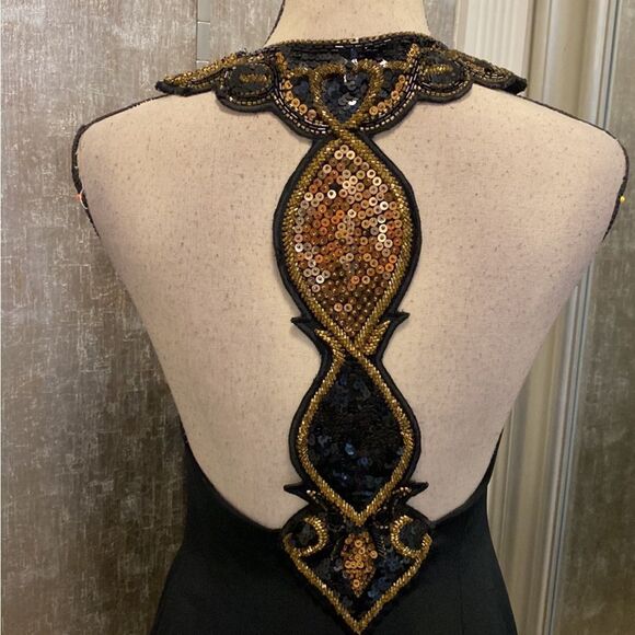 Nite line Elegant Black Dress with Gold Embellishments, US6 - Picture 5 of 8